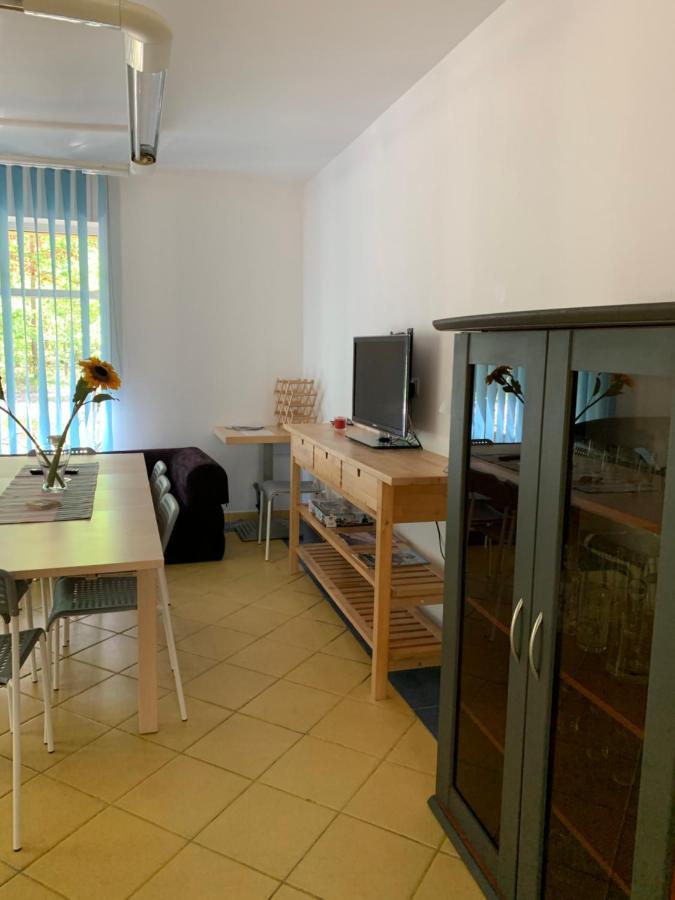 Yacht Club Apartment